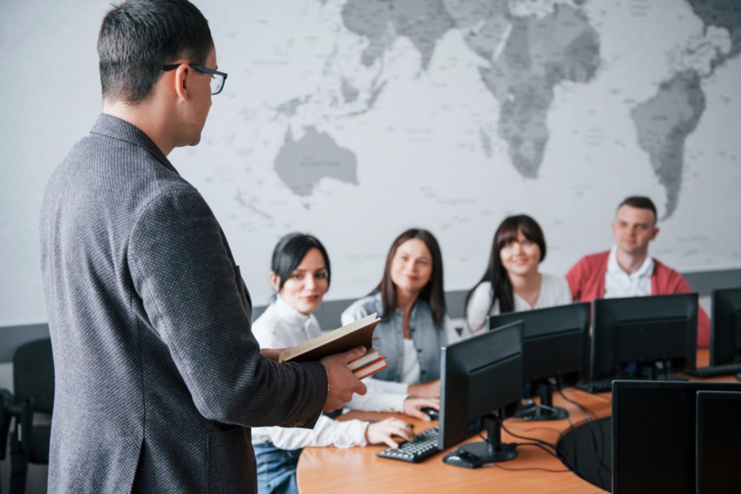 Professional content optimization training environment with modern tools